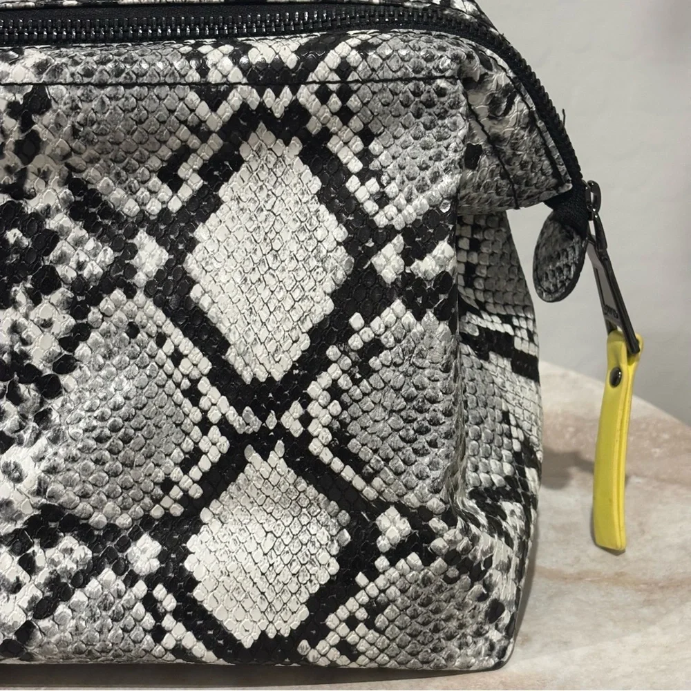 Quay Australia snake zip around cosmetic tolietries bag
